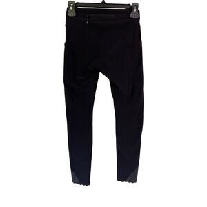 Lululemon Black Reflective Run Leggings Size 4 Pockets High Rise Tight